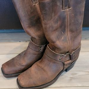 Brown Frye boots. Size 9.5